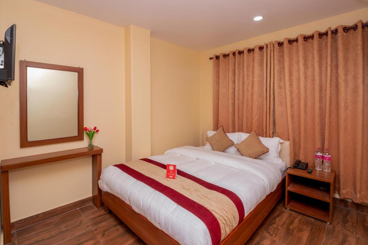 Oyo 253 Hotel Pinnacle Pokhara Exterior photo