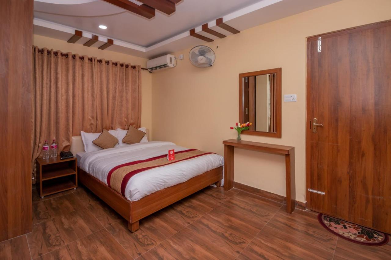 Oyo 253 Hotel Pinnacle Pokhara Exterior photo